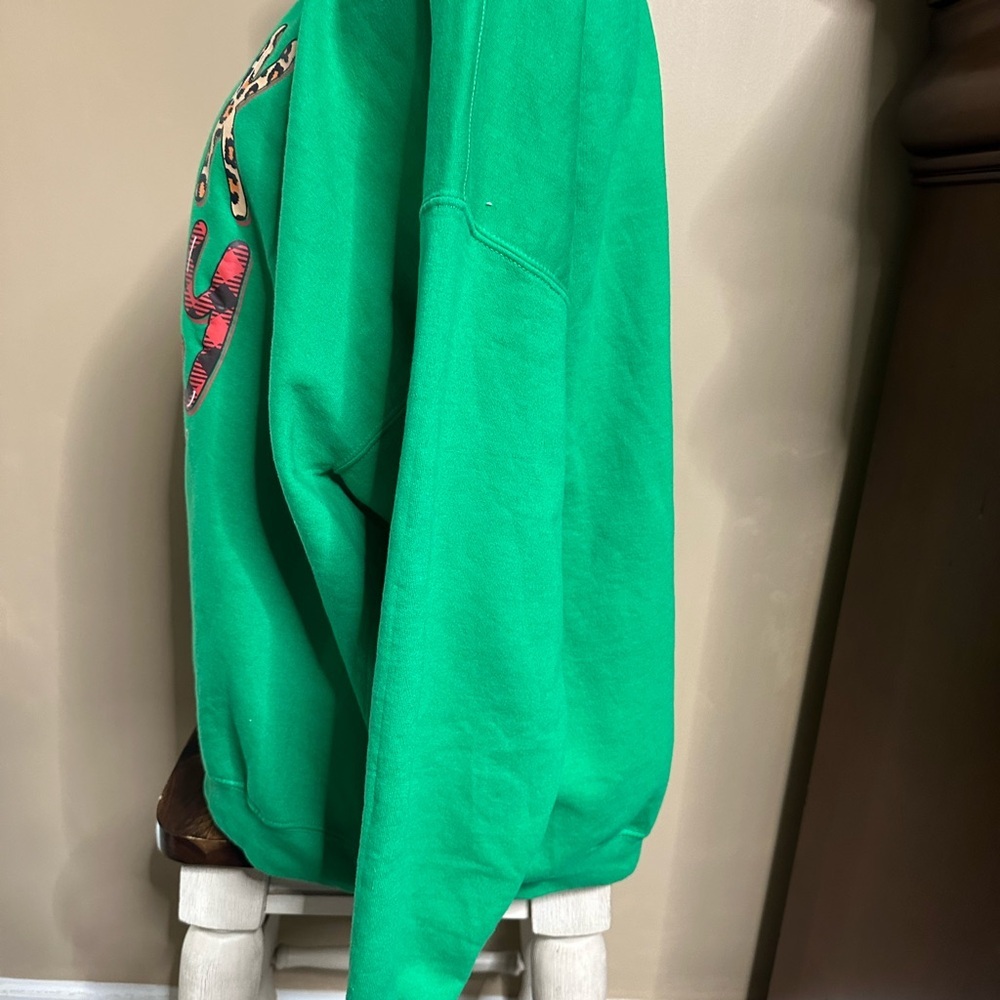 Gildan Heavy Blend Green 'Black Friday Squad' Sweatshirt - Picture 5 of 6